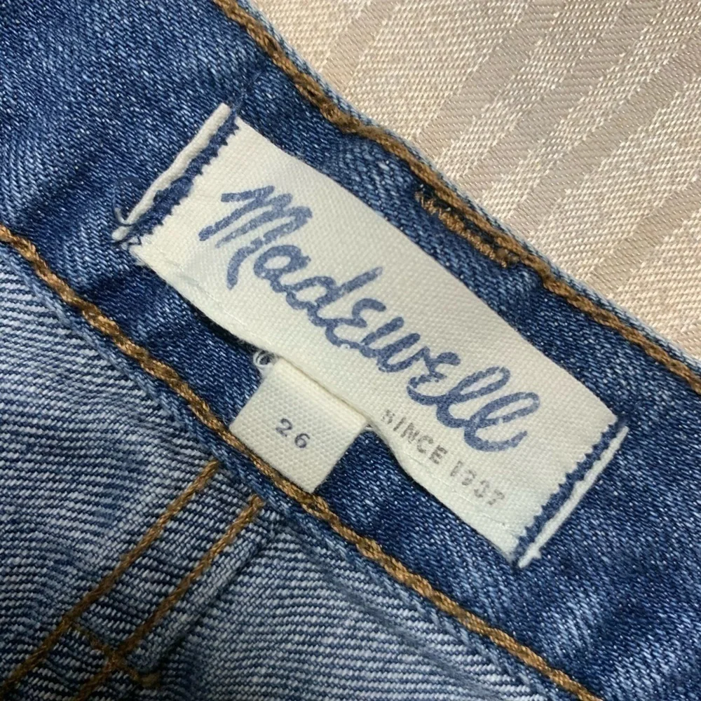 Madewell high rise denim shorts‎